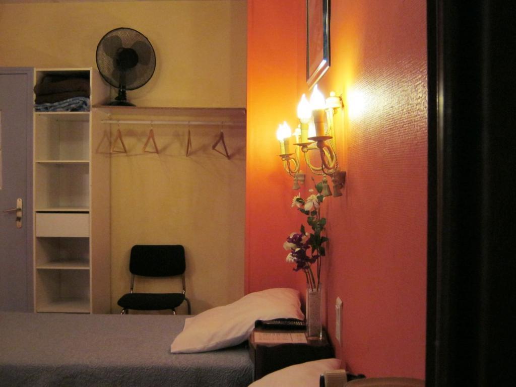 Hotel Innova Cardabella Avignon Pokoj fotografie