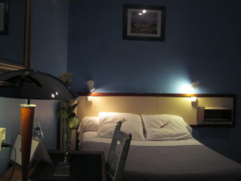 Hotel Innova Cardabella Avignon Pokoj fotografie