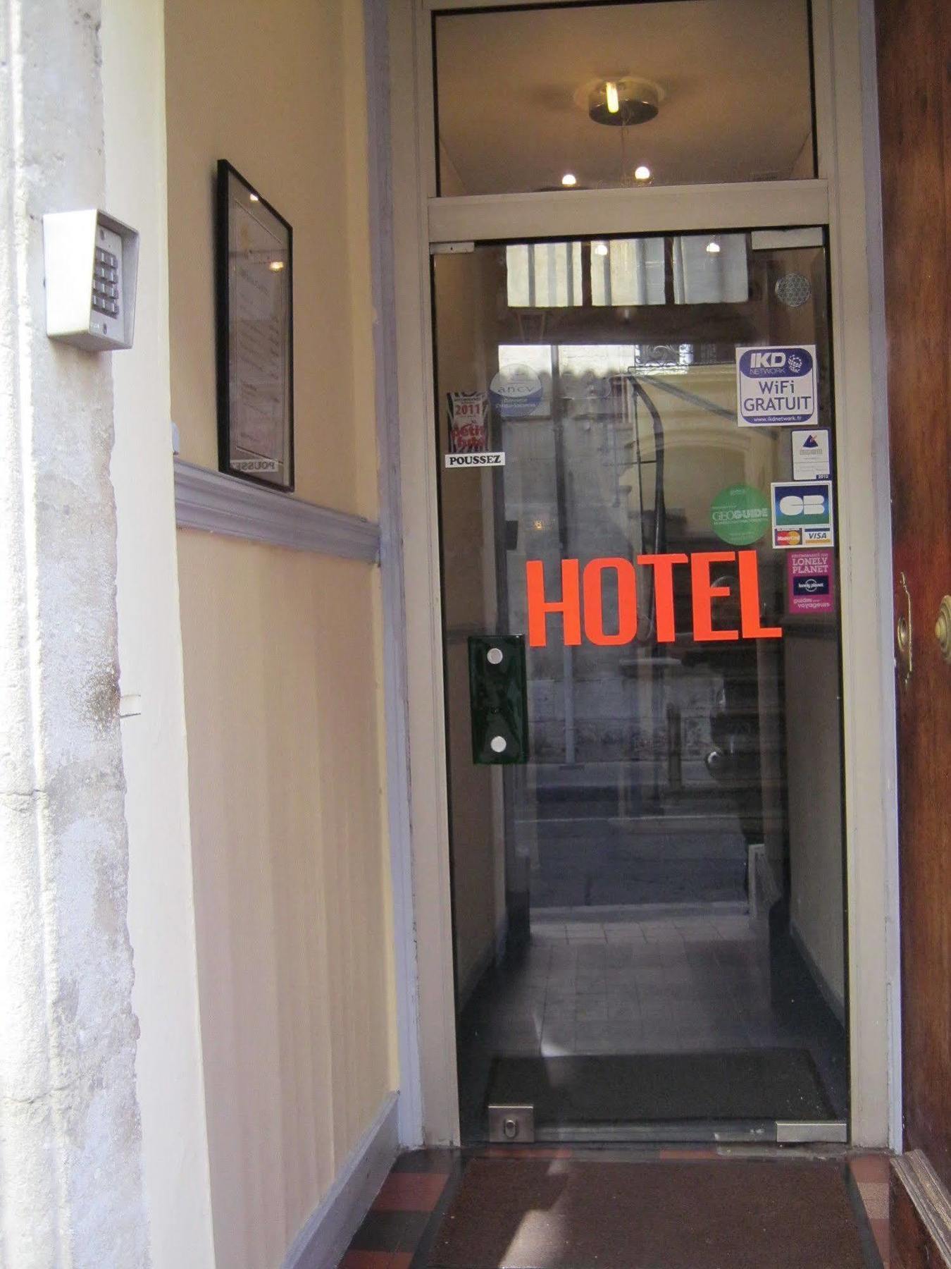 Hotel Innova Cardabella Avignon Exteriér fotografie